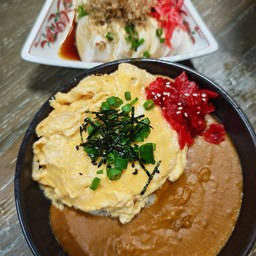 ข้าวแกงกะหรี่ญี่ปุ่น ไข่เจียว