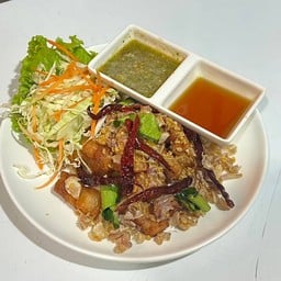 สามชั้นทอดสมุนไพร