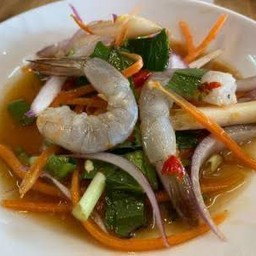 ยำกุ้งสด