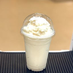 มะพร้าวปั่นนมสด