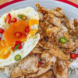 หมูทอดกระเทียม+ไข่ดาว