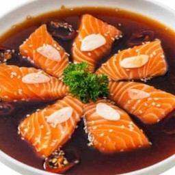 แซลมอนดอง