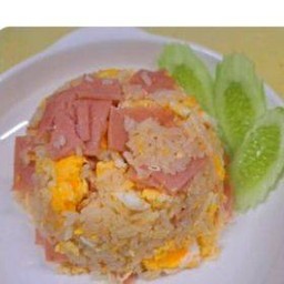 ข้าวผัดแฮมไก่