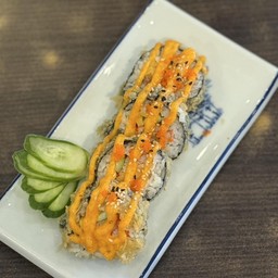 ซูชิทอดห่อไข่หวาน-ปูอัด-สาหร่าย