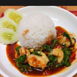 ข้าวกระเพรากุ้ง