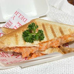 แซนวิชสลัดทูน่าไข่กุ้ง