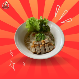 ก๋วยเตี๋ยวหมูกรอบอบโอ่ง