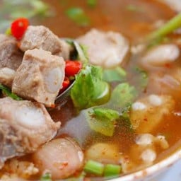 ต้มแซ่บซี่โครง