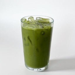 OIO Coffee พระนั่งเกล้า รัตนาธิเบศร์