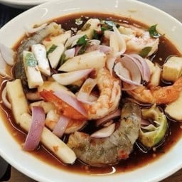 ยำกุ้งทูโทน