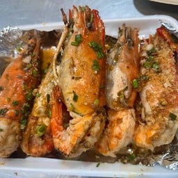 กุ้งแม่น้ำทอดกระเทียม 5-6ตัว