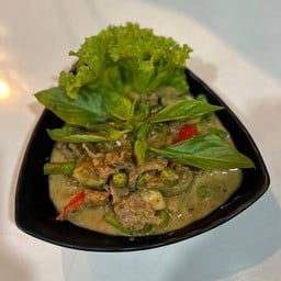 แกงเขียวหวานเนื้อ