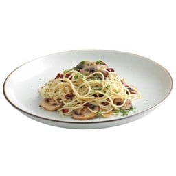 สปาเกตตี ผัดพริกกระเทียม กับน้ำมันมะกอก