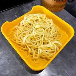 เส้นราเมง