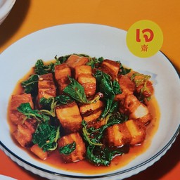 กะเพราหมูกรอบเจ