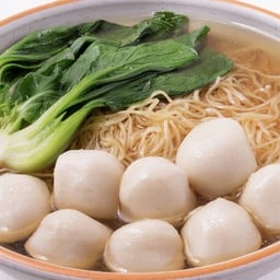 บะหมี่ฮ่องกงลูกชิ้นปลา