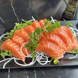 แซลมอน ซาซิมิ ชิ้นเบิ้มๆพรีเมี่ยม