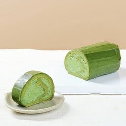 Triple Matcha roll cake