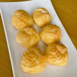 Custard Eclairs เอแคร์คัสตาร์ดบิ๊กเบิ้ม