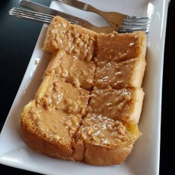 ปังปิ้งเนยถั่ว