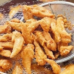 ปลายปีกไก่ทอด