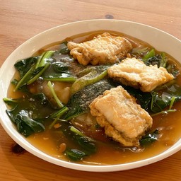 มุมกับข้าว ตามสั่ง กะเพรา ไข่ข้น ยำ ทอด - ศุภาลัย เวอเรนด้า ประชาชื่น