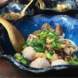 D14. แซ่บแห้งเนื้อตุ๋น เครื่องใน