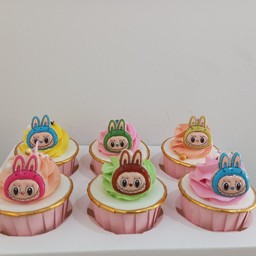Cupcake ลาบูบู้  6 ชิ้น