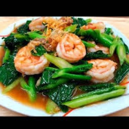 ผัดคะน้ากุ้ง.