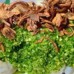 B&M หมูมะนาว~กุ้ง