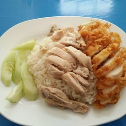 ข้าวมันไก่ต้ม+ข้าวมันไก่ทอด