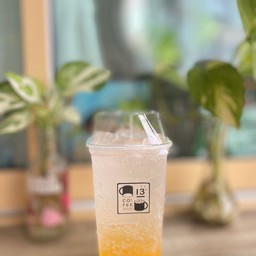 สับปะรดโซดา