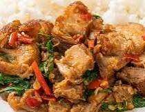 ข้าวกระเพราหมูกรอบราดข้าว