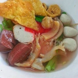 เกาเหลาเย็นตาโฟ