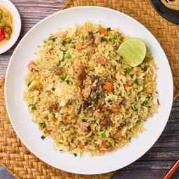 ข้าวผัดปลาเค็ม