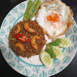 ข้าวผัดไตปาแห้งรสเด็ด