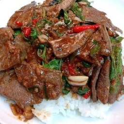 ข้าวกะเพราตับหมู