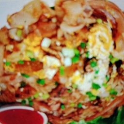 ก๋วยเตี๋ยวคั่วทะเลรวม 85 บาท