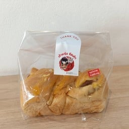 ปังหมูหย๋องแฮมน้ำสลัดโบราณ