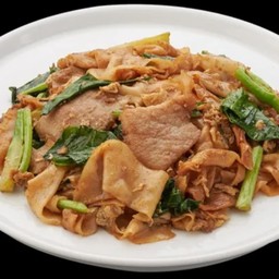 ผัดชีอิ้วหมูชิ้น