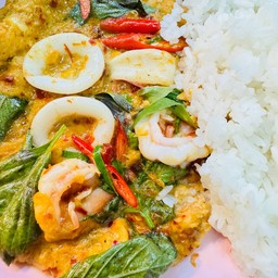 ห่อหมกไข่ข้นปลาหมึก