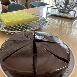 LukLan (ลูกหลาน) Bakery Homemade