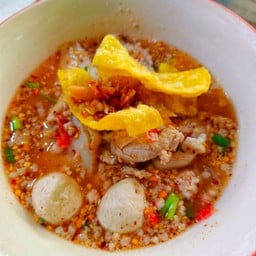 ก๋วยเตี๋ยวหมูโบราณต้มยำ(น้ำ)