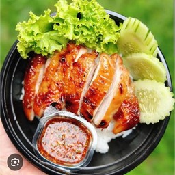 ไก่ย่าง พริกไทยดำ จิ้มแจ่ว