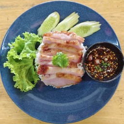 ข้าวหน้าคอหมูย่าง