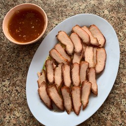 หมูแดงสับ.
