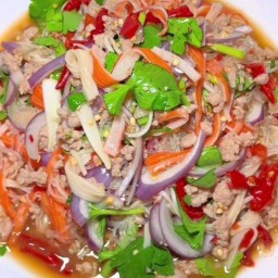 ร้านยำในตึกและของทอด