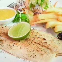 สเต็กปลาดอลลี่ย่าง