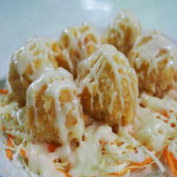 ลิ้นจี่ห่อกุ้ง