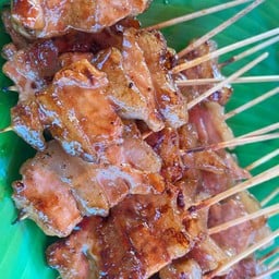 หมูปิ้ง ไม้ทอง